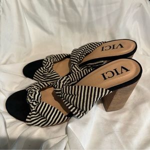 Vici sandals 8